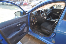 Nissan Sentra 2020 - 2025