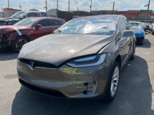 Tesla Model X 2016 - 2021