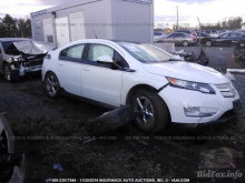Chevrolet Volt 2012 White 1.4L