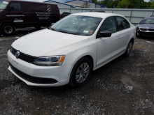 2013 VOLKSWAGEN JETTA BASE