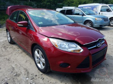 Ford Focus Se 2013 Red 2.0L 4