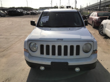 Jeep Patriot Sport 2012 White 2.0L