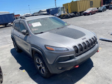 Jeep Cherokee Trailhawk 2016 Gray 2.4L