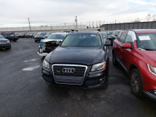 Audi Q5 Premium Plus 2011 Black 2.0L 4