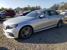 Mercedes-Benz E 300 2018 Blue 2.0L