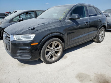 Audi Q3 Premium Plus 2016 Black 2.0L