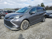 Toyota Sienna Xle 2021 Charcoal 2.5L 