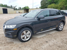 Audi Q5 Premium Plus 2018 Black 2.0L 