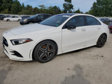 Mercedes-Benz A 220 2019 White 2.0L 