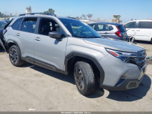 Subaru Forester Limited 2025 Gray 2.5L