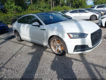 Audi A5 45 Premium 2019 White 2.0L 