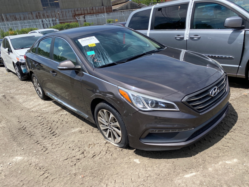 Hyundai Sonata 2.4L Sport 2015 Brown 2.4L