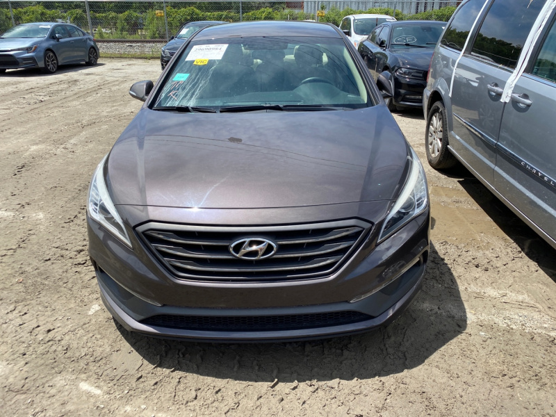 Hyundai Sonata 2.4L Sport 2015 Brown 2.4L