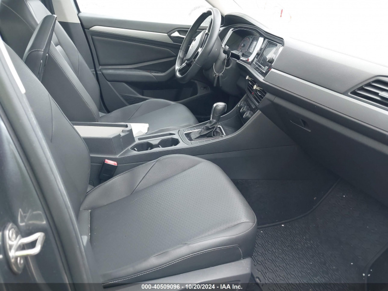 Volkswagen Jetta 1.4T R-Line/1.4T S/1.4T Se 2019 Gray 1.4L