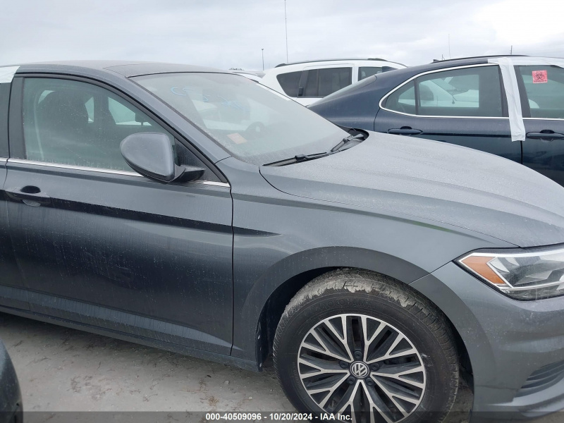 Volkswagen Jetta 1.4T R-Line/1.4T S/1.4T Se 2019 Gray 1.4L