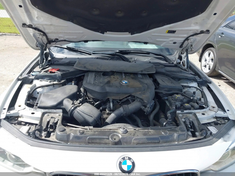 Bmw 330I 2018 White 2.0L