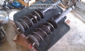 Front right spring for Lexus GS300 2006-2006 AWD