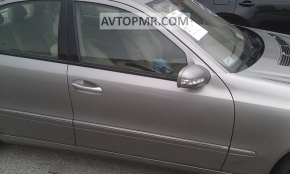 Lower front right door trim with chrome for Mercedes W211