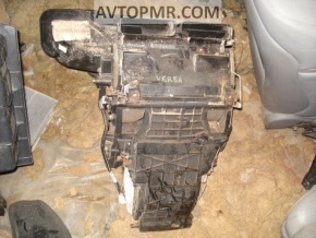 Heater assembly for Nissan Versa 1.8 10-12