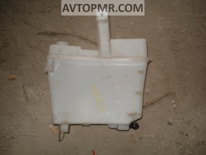 Nissan Versa 1.8 10-12 Windscreen Washer Reservoir with Sensor