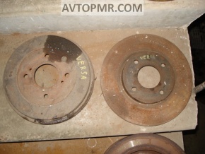 Rear right brake disc Nissan Versa 1.8 10-12