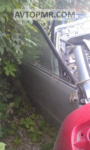 Toyota Camry v30 front right door bare