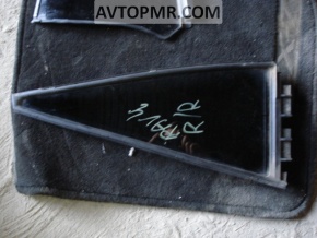 Toyota Rav4 2006-2012 rear right triangle door glass