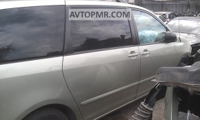 Rear right door glass for Toyota Sienna 04-10