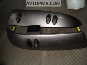 Frame overlay for display Toyota Sienna 04-10