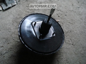 Toyota Sienna 04-10 vacuum booster