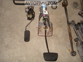 Gas pedal Toyota Solara 2.4 04-08