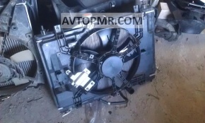 Nissan Versa 1.8 10-12 radiator shroud diffuser