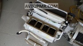Bare air conditioner housing, left side of Lexus GS300 GS350 GS430 06-07