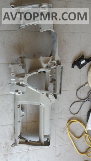 Toyota Yaris 2006-2010 dashboard without airbag