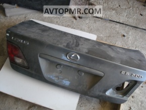Lexus ES300 ES330 trunk lid minor issues