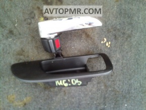 Right rear inner door handle for Mazda6 03-08