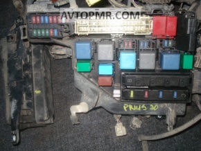 Toyota Prius 2009 underhood fuse box housing