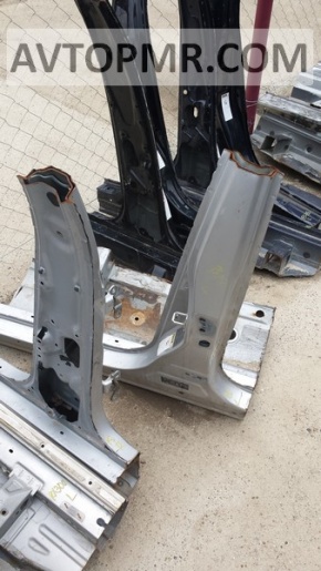 Left center pillar for Lexus IS250 06-14, silver