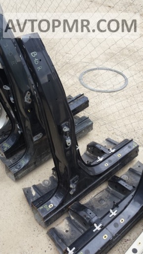 Subaru B10 Tribeca gray right center pillar