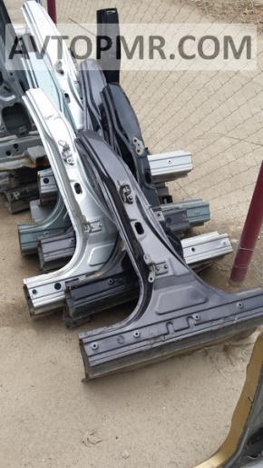 Toyota Camry v40 gray right center pillar