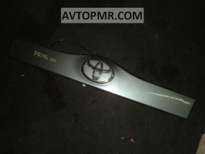 Toyota Prius 2009 trunk lid molding without smart key