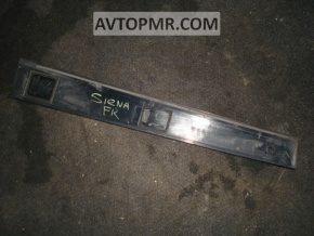 Front right side door trim for Toyota Sienna 2010