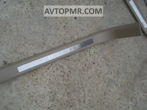 Illuminated front right door sill plate for Lexus RX300 RX330 RX350 RX400h 04-08, beige, with chrome trim