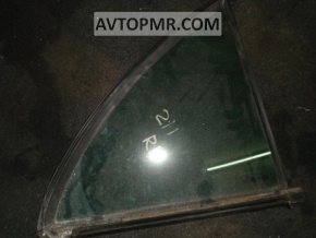 Mercedes W211 rear right triangle door glass