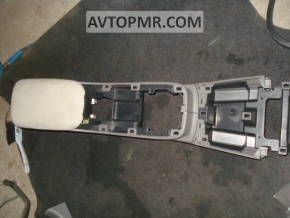 Nissan Leaf 11-12 center console armrest gray