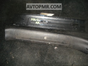 Rear left door sill trim for Mazda3 MPS 09-13