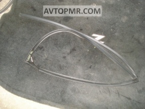Rear left window seal for Nissan Leaf 11-12