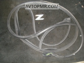 Front left door seal for Nissan Leaf 11-12