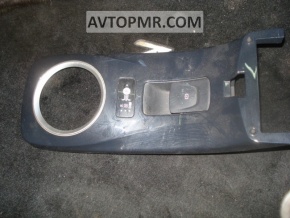 Nissan Leaf 11-12 gearshift lever cover with handbrake button