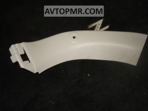Left tailgate trim for Nissan Leaf 11-12